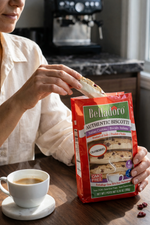 Load image into Gallery viewer, Belladoro Biscotti - Cranberry dipped in white chocolate, 6.35oz (180g)
